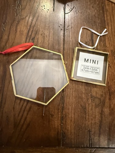 Set gold hinged photo - hinged,
